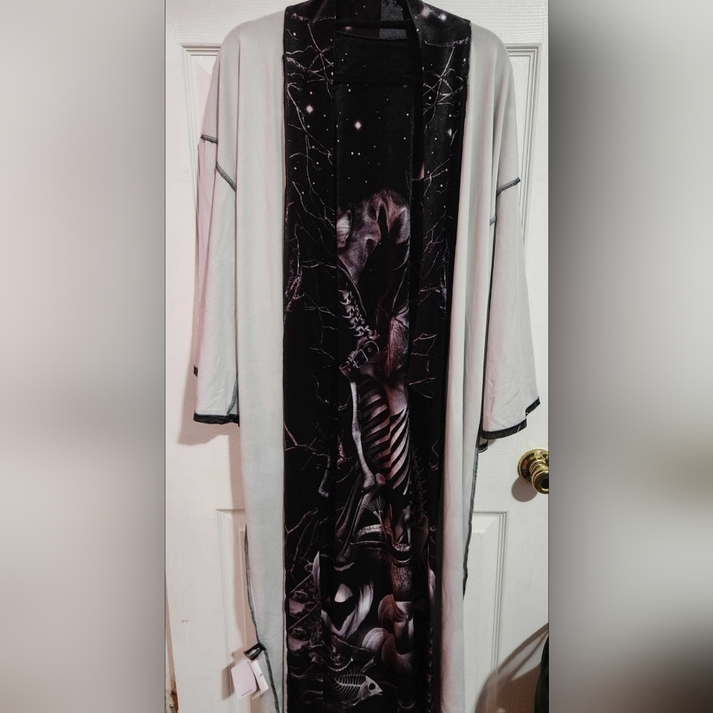 Blackmilk Magic Death Cat Velvet Swan Kimono NO TIE INCLUDED - Picture 4 of 6